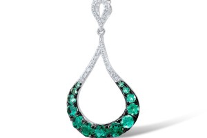 10KWB Pendant Created Emerald,Created white sapphire (P307420CEW10KWB)