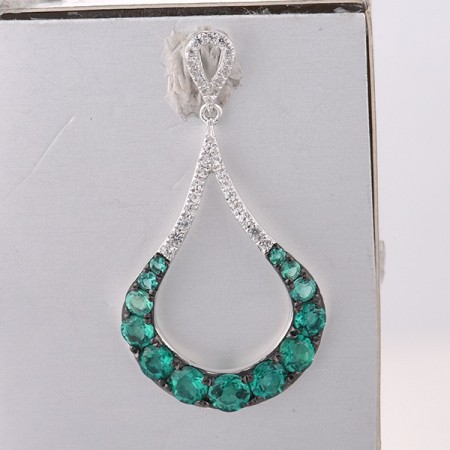 9KWB Pendant Created Emerald,Created white sapphire (P307420CEW9KWB)