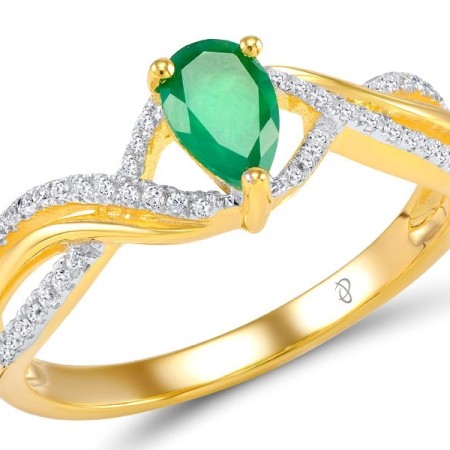 Sterling Silver w/ Ionic Yellow Plating Ring Dyed Green Agate,White Cubic Zirconia (R303500GEZSP925)