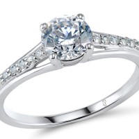 Sterling Silver Ring White Cubic Zirconia (R305667WCZSL925) - US 5.5