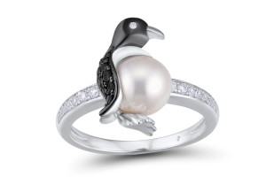 Sterling Silver w/ Black White Plating Ring Black spinel,Fresh Water White Pearl,White Cubic Zirconia (R307621BSFZSK925) - US 5.5